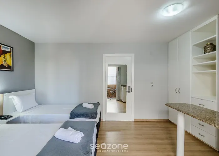 Estúdios no Upper Residence - UPP